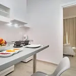 E & G - Figareto Apartament