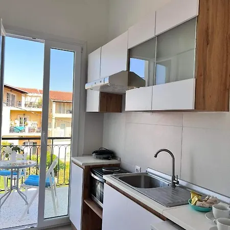 E & G - Figareto Lägenhet Kanoni (Corfu)